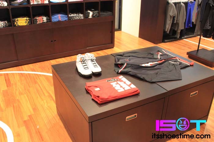 Nike Store Incheon South Korea 11