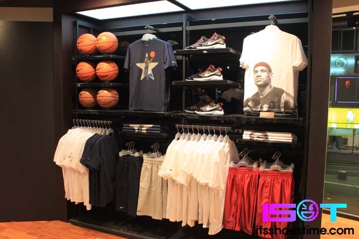 Nike Store Incheon South Korea 21