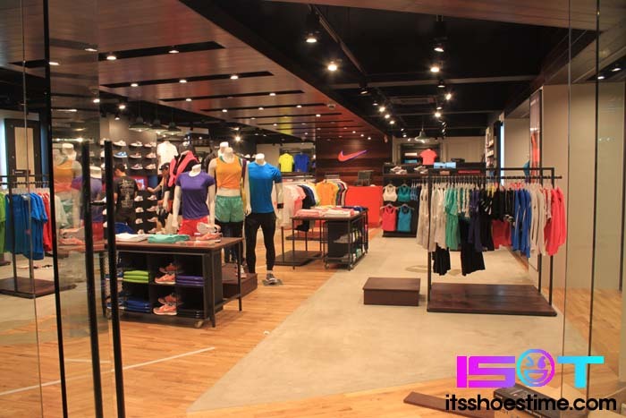 Nike Store Incheon South Korea 38