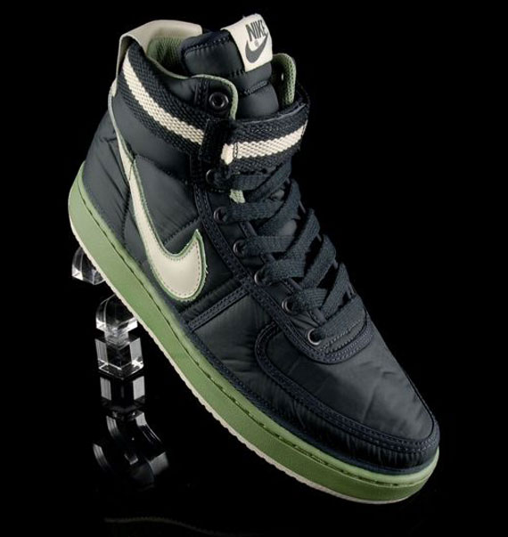 Nike Vandal Vntg Nylon Black Green 04