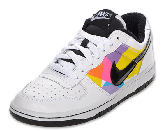 Nike WMNS Big Nike Low – Changing Faces | Available