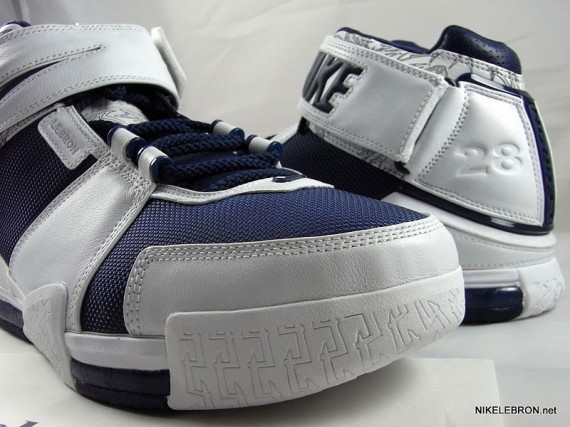 Nike Zoom LeBron II (2) - Marshall Faulk PE
