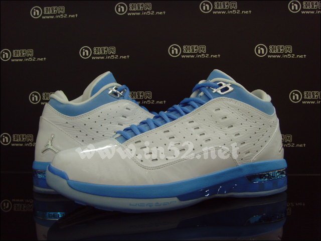 air-jordan-one6-one7-white-university-blue-04 Air Jordan One6 One7 White University Blue 04