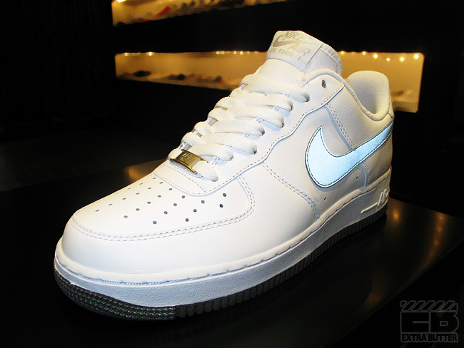 nike air force 1 white reflective silver