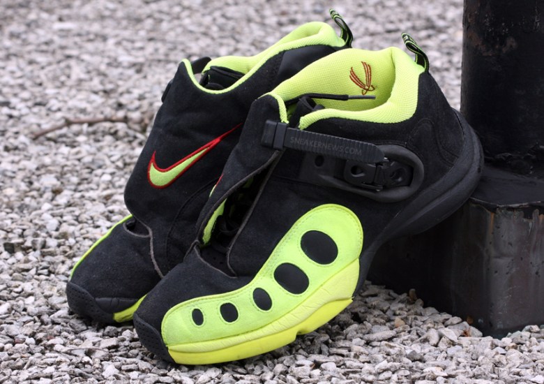Asociación Preciso Porra Classics Revisited: Nike Air Zoom GP - Black - Neon Yellow 1999 -  SneakerNews.com