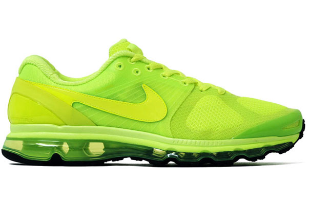 Complex Top 25 Nike Air Max 2010 Air Attack Pack