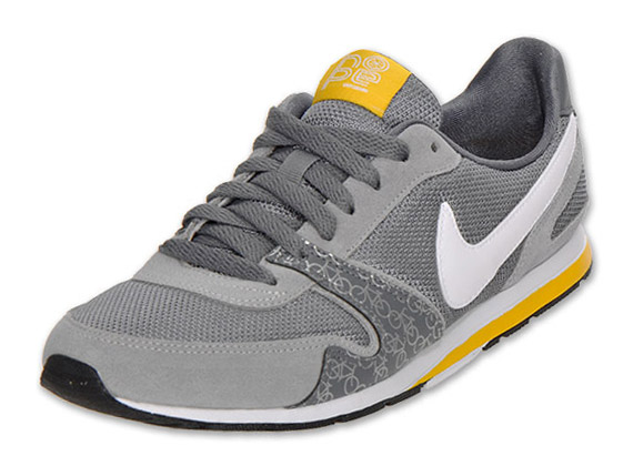 Livestrong X Nike Wmns Eclipse Ii 1