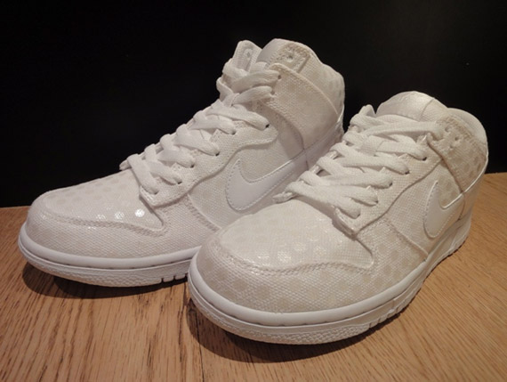 Nike WMNS Dunk High + Low - White Canvas - Tonal Dots Pack