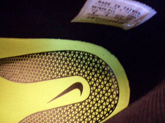 Nike Hyperdunk 2010 Black Silver Volt Sample 10