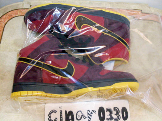 Nike Sb Dunk High Premium Iron Man Detailed Images 07