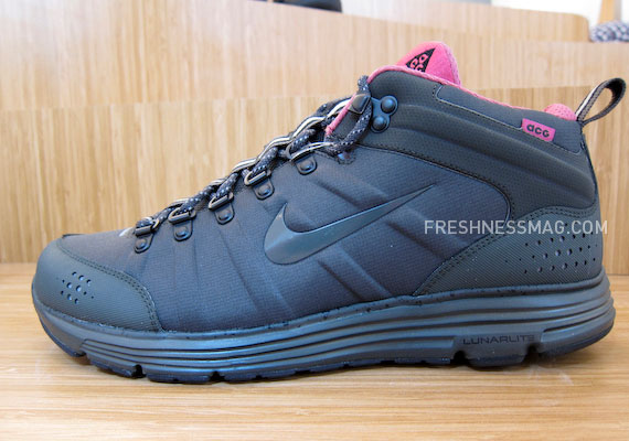 Nike Sportswear Fall Holiday 10 Footwear 69