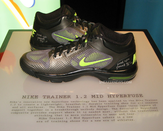 Nike Trainer 1.2 Mid Hyperfuse Showcase 1