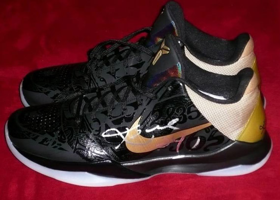 Nike Zoom Kobe V - Big Stage Away - Signed Promo Pair on eBay