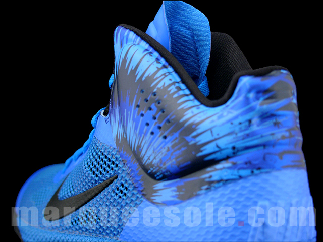Nike Hyperfuse - Varsity Royal - Black