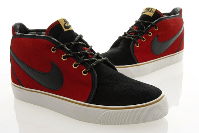 Nike Toki Nd Varsity Blackredgold