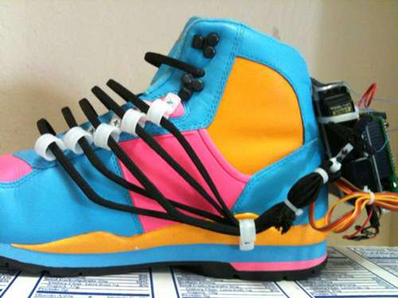 Power Laces The Auto Lacing Shoe 1