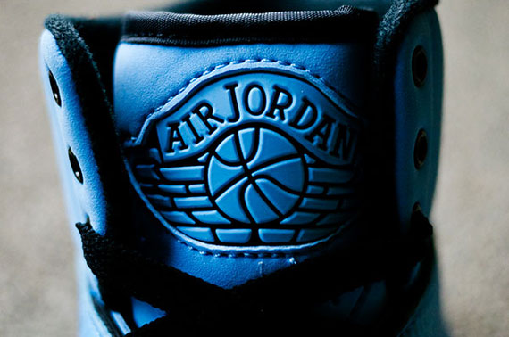 Air Jordan II (2) Retro QF - University Blue - Black | Detailed Images