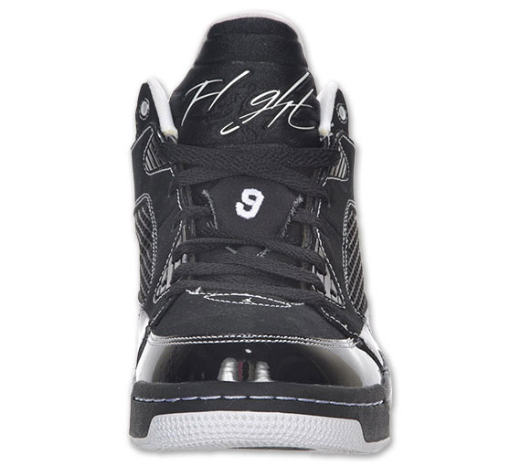 Jordan Flight 9 Oreo 05