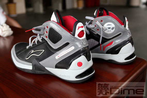 Li-Ning BD Doom II - Black - Grey - Red | First Look - SneakerNews.com