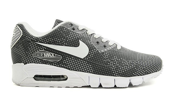 Nike Air Max 90 Current Moire Omega Pack Black 01