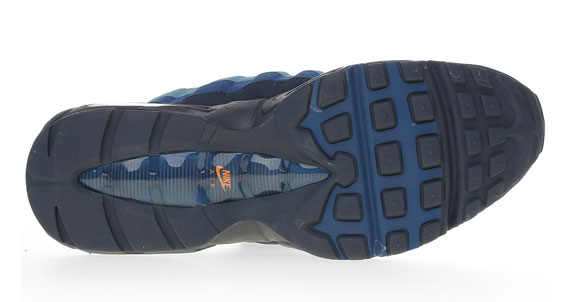 What would you like to see more of from Air Max Obsidian Total Orange 02