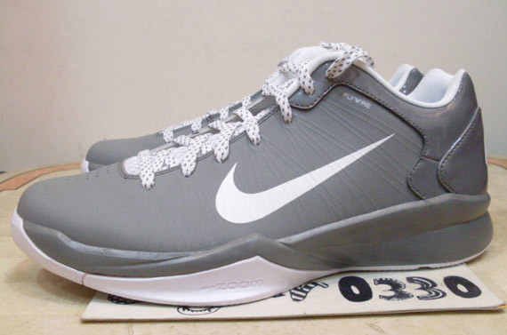 Nike Hyperdunk 2010 Low - Cool Grey - White | Sample - SneakerNews.com