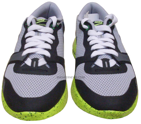 Nike Lunar Racer Vengeance – Grey – Black – Victory Green | Sample