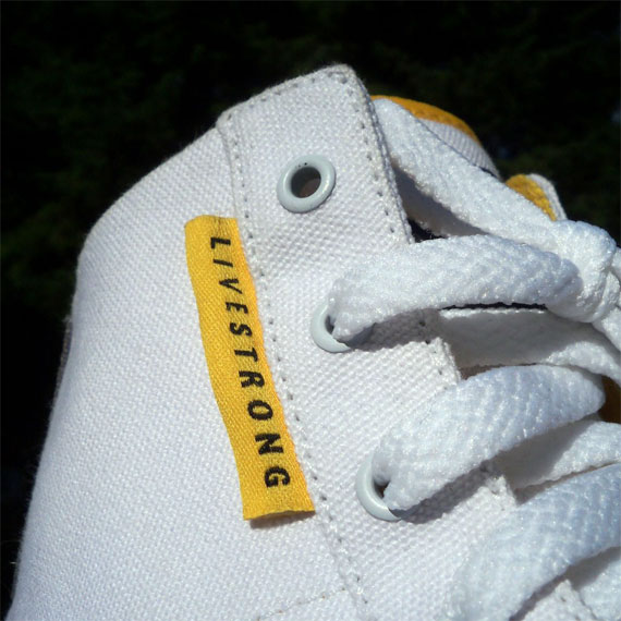 Nike Sweet Classic High Livestrong Promo 03