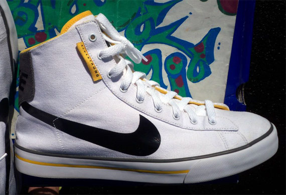 Nike Sweet Classic High Livestrong Promo 05