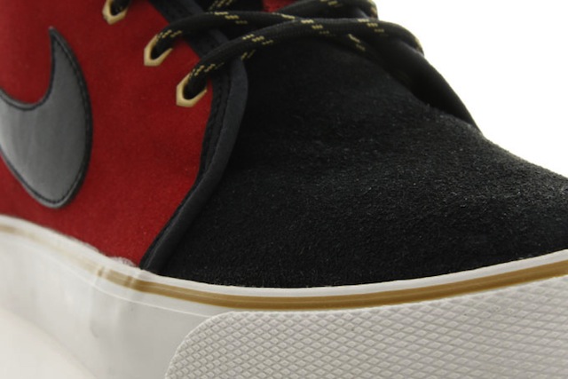 Nike Toki Blk Red Gold 4