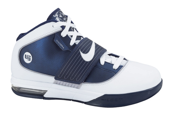 Nike Wmns Zoom Soldier Iv White Blue 02
