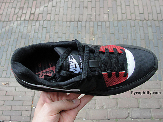 Nike Air Max Light - Black - Red - White | Sample