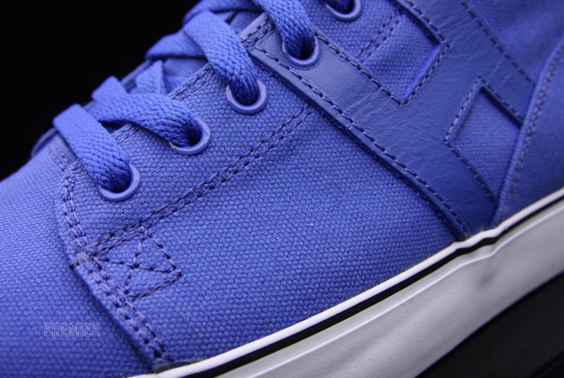 8 11 10hufbluehighfront