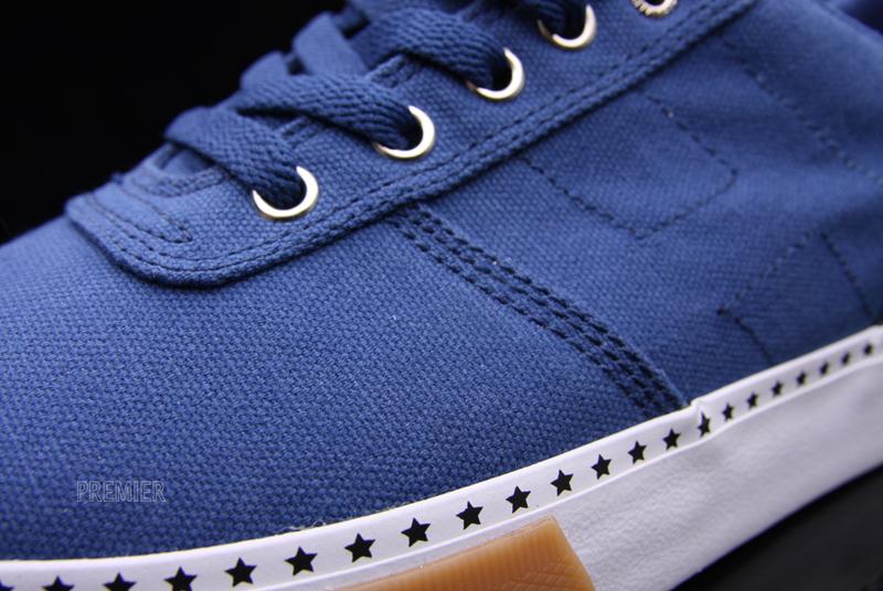 8 11 10hufbluelowfront