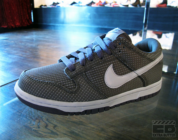 Nike Wmns Dunk Low Cl Light Charcoal White Daybreak 2