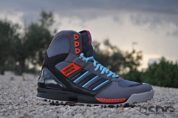 adidas Torsion Special High - October 