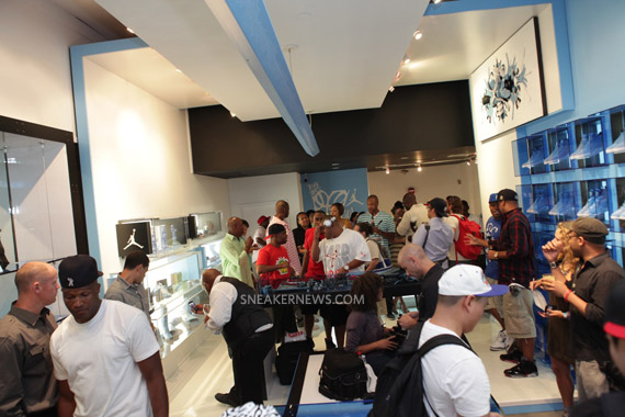 Air Jordan X Atmos Pop Up Store Opening 9