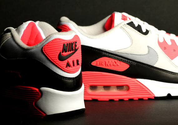 nike air max 90 news