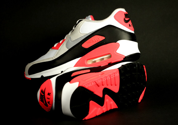 Air Max 90 Infrared Giveaway 04