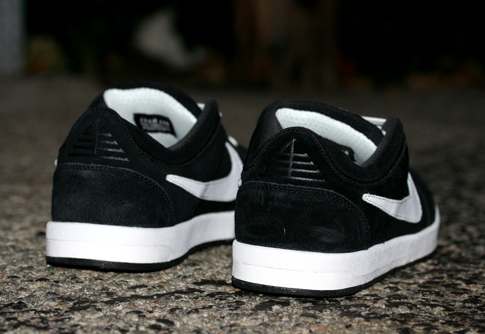 black82010-4-1000 Black82010 4 1000