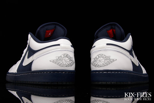 Nike Air Jordan 1 Phat Low Wht Navy 5