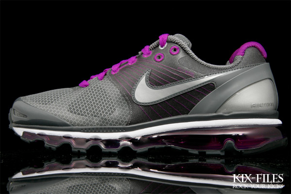 Nike Air Max 2010 Wmns Grey Red Plum