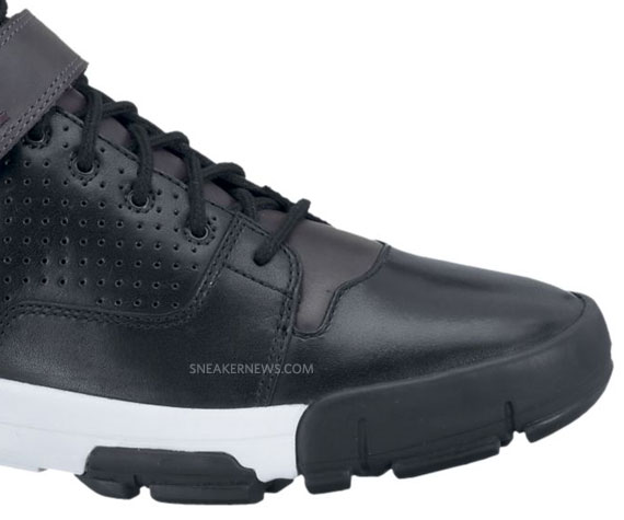 Nike Air Ratna Boot Black White 4