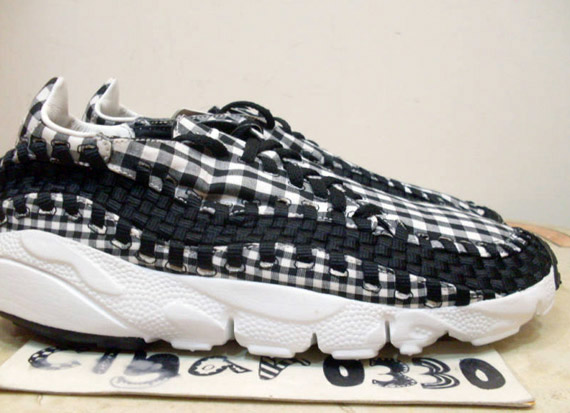 Nike Footscape Woven Freemotion Black White Checker 1