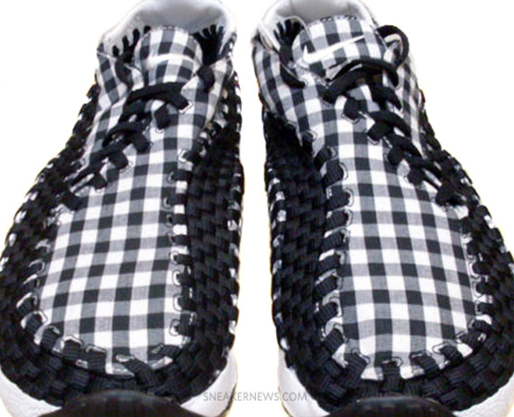 Nike Footscape Woven Freemotion Black White Checker Summary