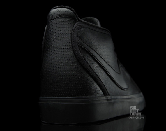 Nike Toki Black Perfpack 05