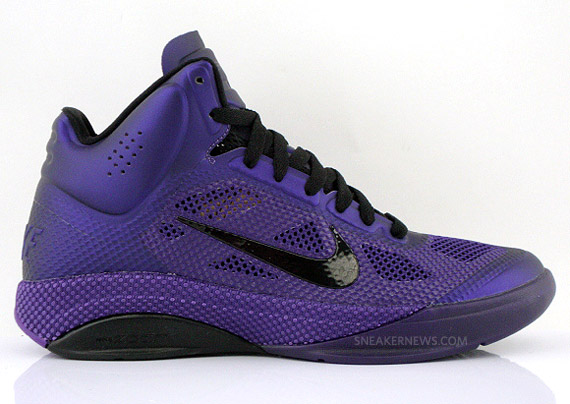 nike hyperfuse purple