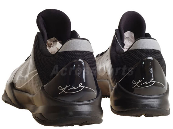 Nike Zoom Kobe V (5) - 'Blackout' | Available on eBay - SneakerNews.com