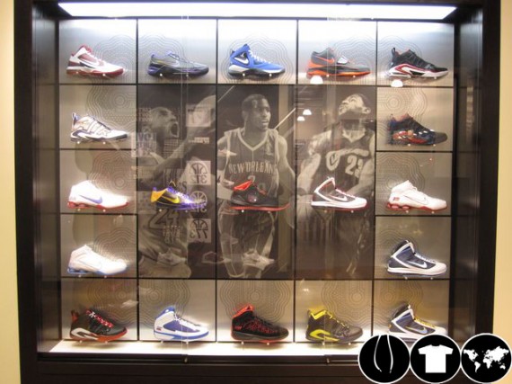 Air Jordan/Nike Basketball PE Display @ House of Hoops Chicago