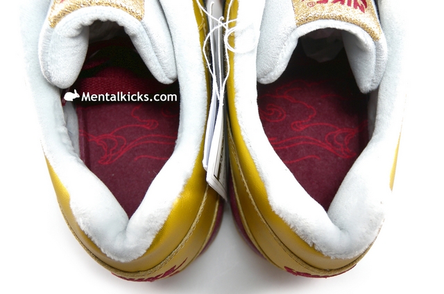 ULTIMATE011 Ultimate011